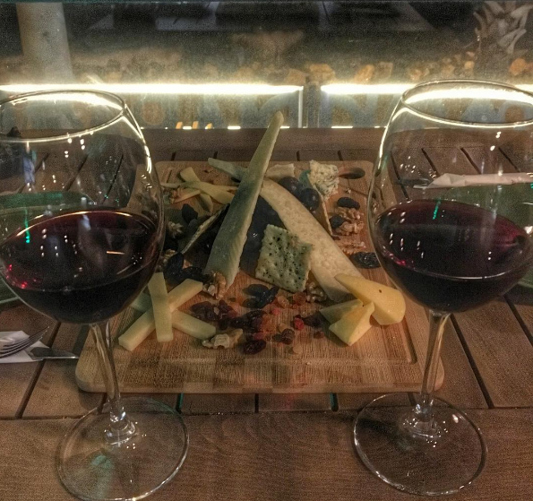 Tapavino Cafe & Bar Fotoğrafları