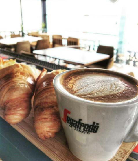 Tapavino Cafe & Bar Fotoğrafları