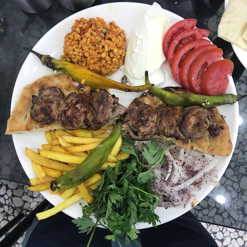 Ayipek Doner Kebap Salonu Fotoğrafları