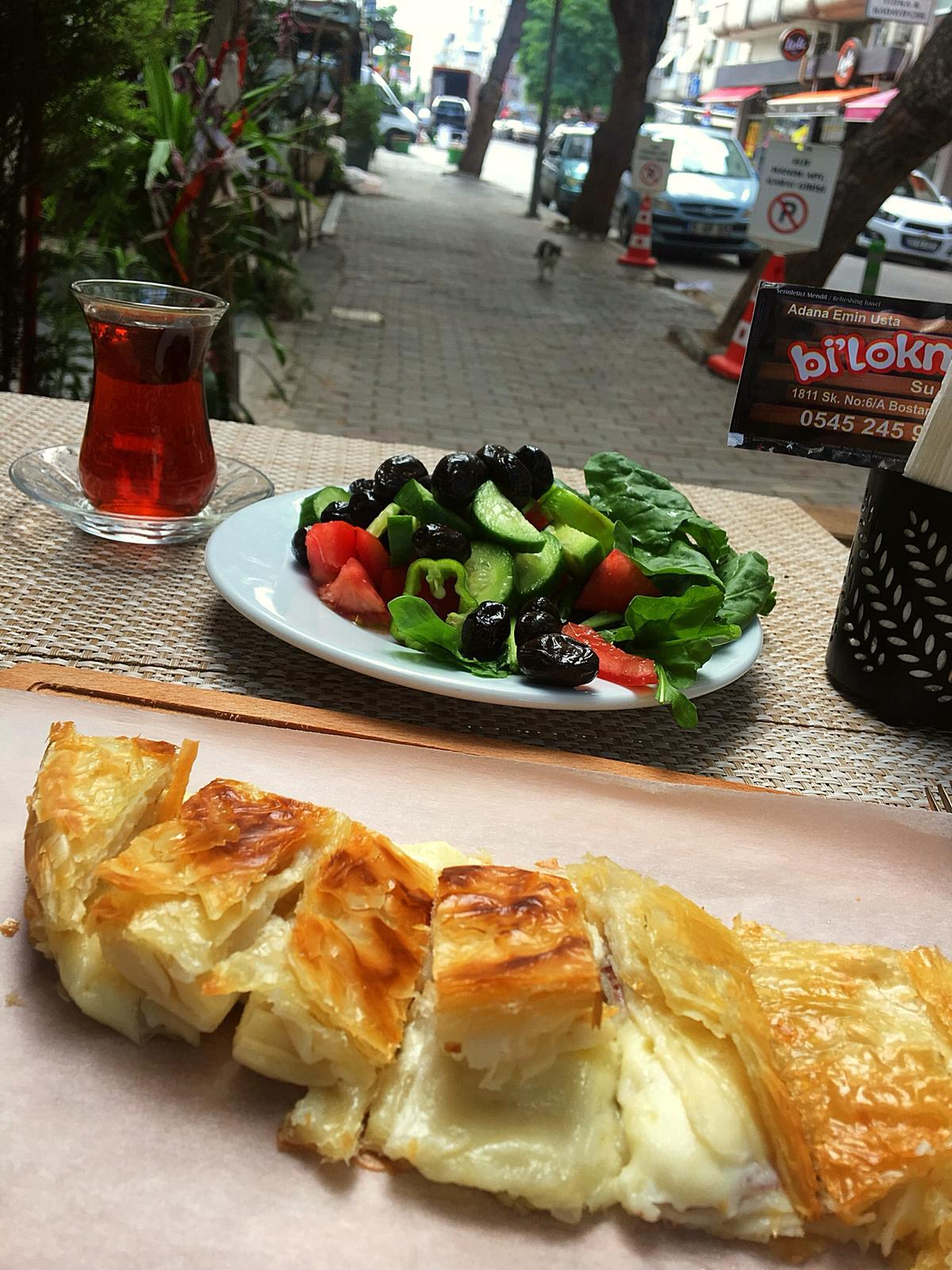 Bi’Lokma Börek İzmir Fotoğrafları