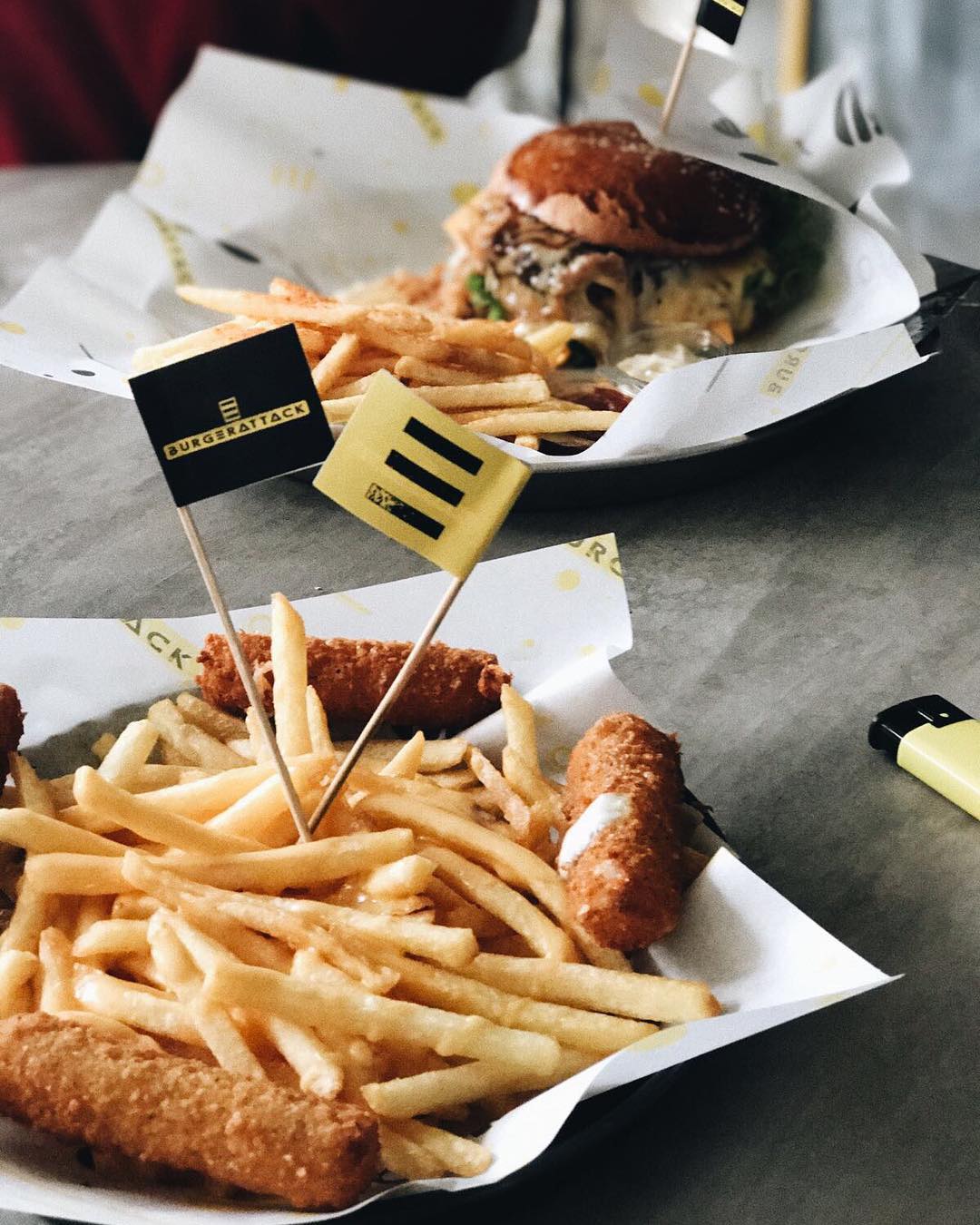 Burger Attack Fotoğrafları