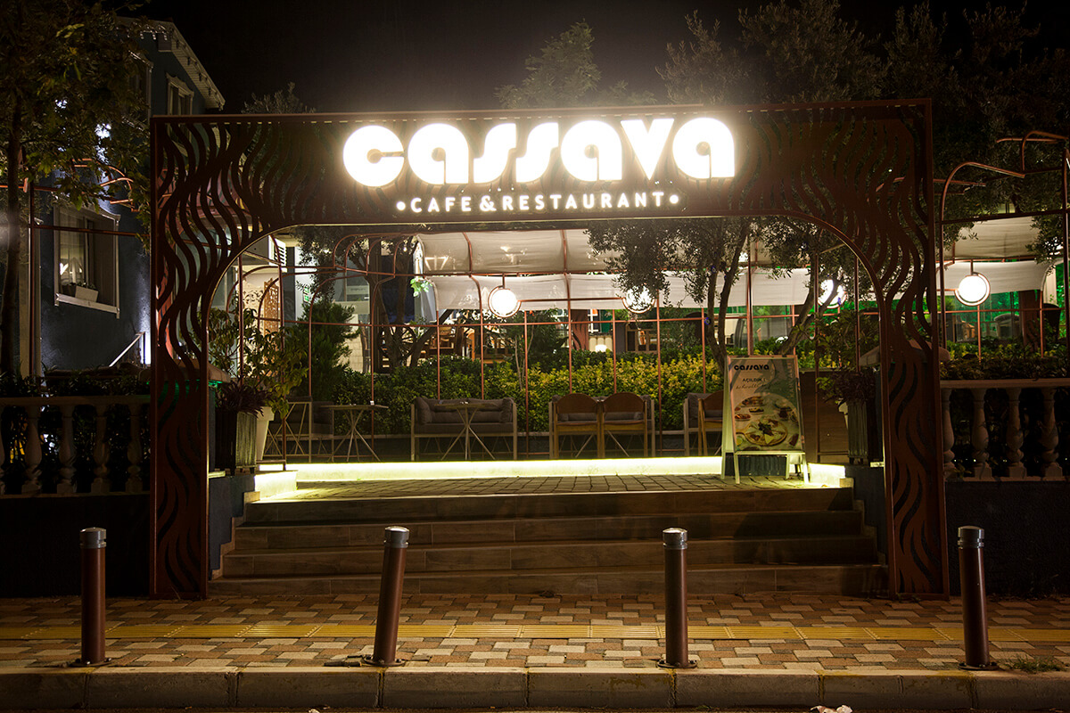 Cassava Cafe & Restaurant Fotoğrafları