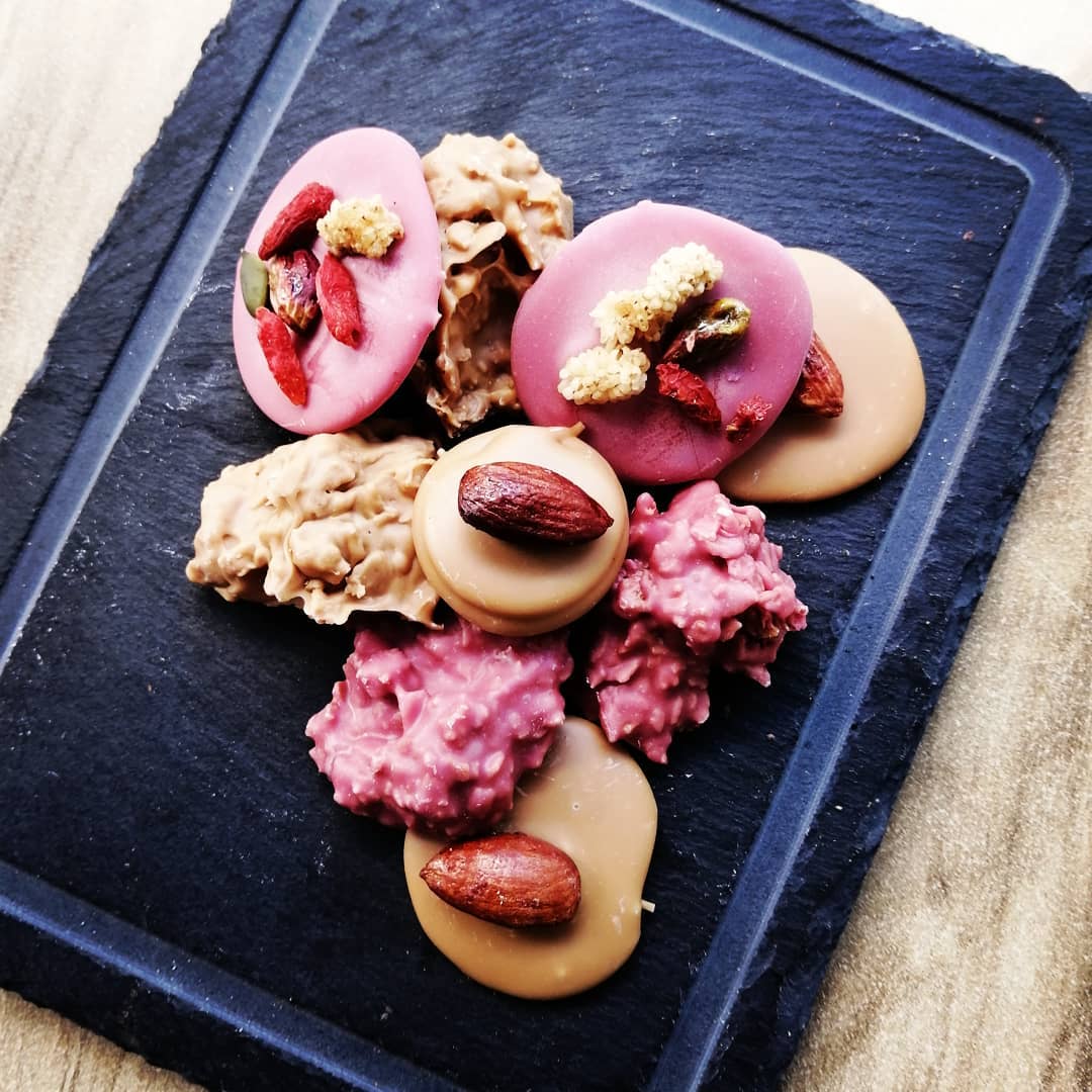 Edda Cakes and Chocolates Fotoğrafları