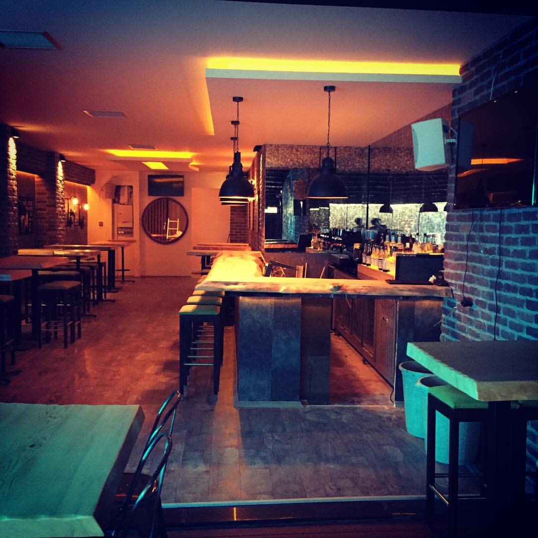 Face Cafe Bar & Lounge Bostanlı Fotoğrafları