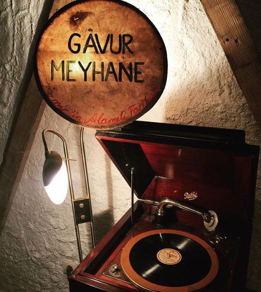 Gavur Meyhane Alaçatı Fotoğrafları