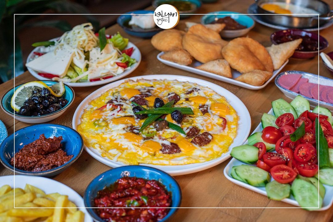 Kalyan Bistro Fotoğrafları