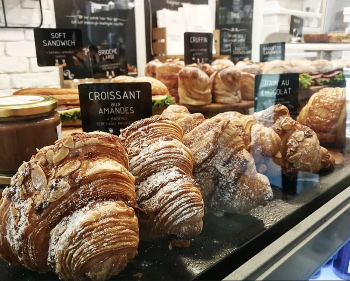 Leone Patisserie & Boulangerie Alsancak Fotoğrafları