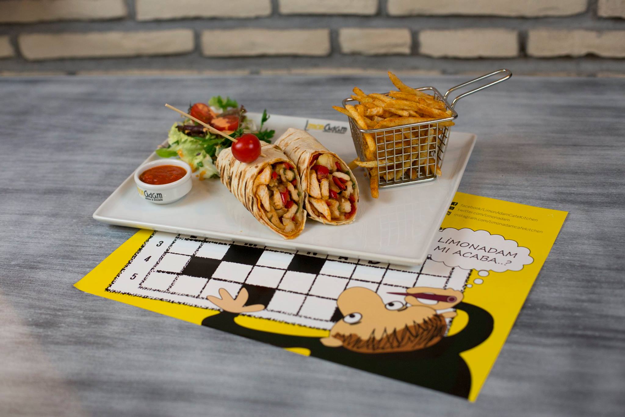 Limon Adam Cafe & Kitchen Fotoğrafları