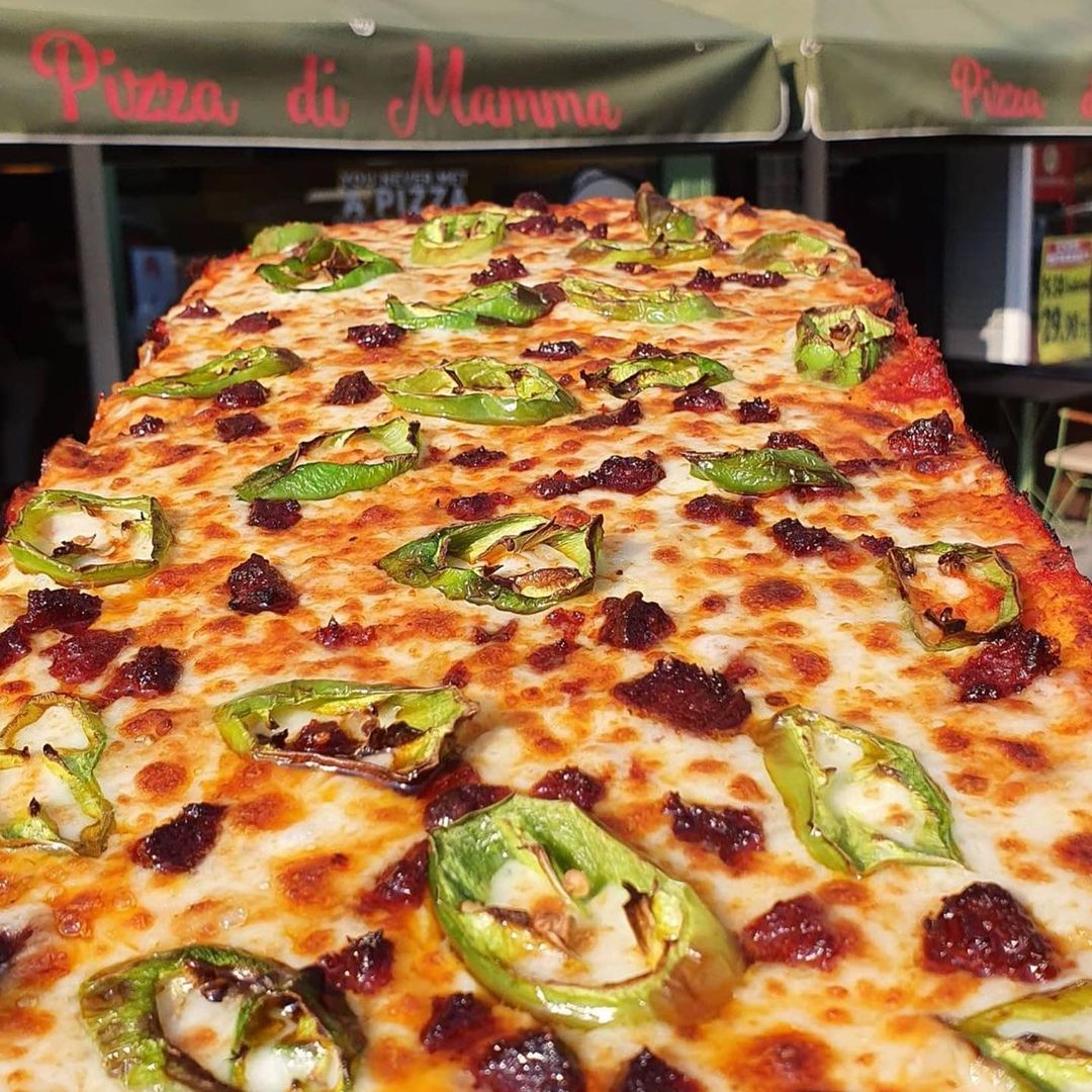 Pizza Di Mamma Fotoğrafları