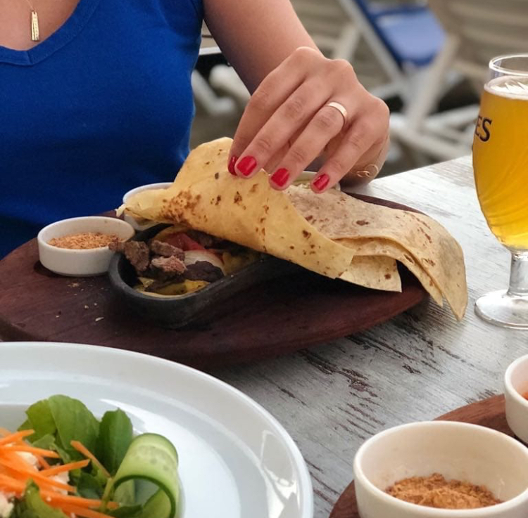 Allesta Plus Beach & Restaurant Fotoğrafları